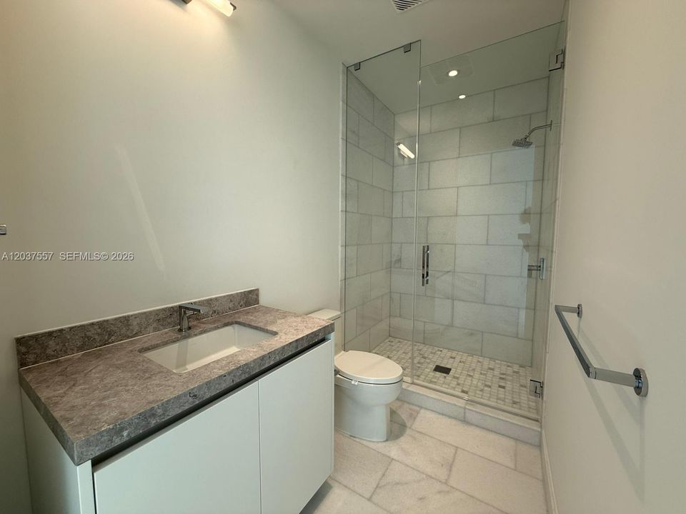 For Rent: $9,500 (2 beds, 2 baths, 1179 Square Feet)
