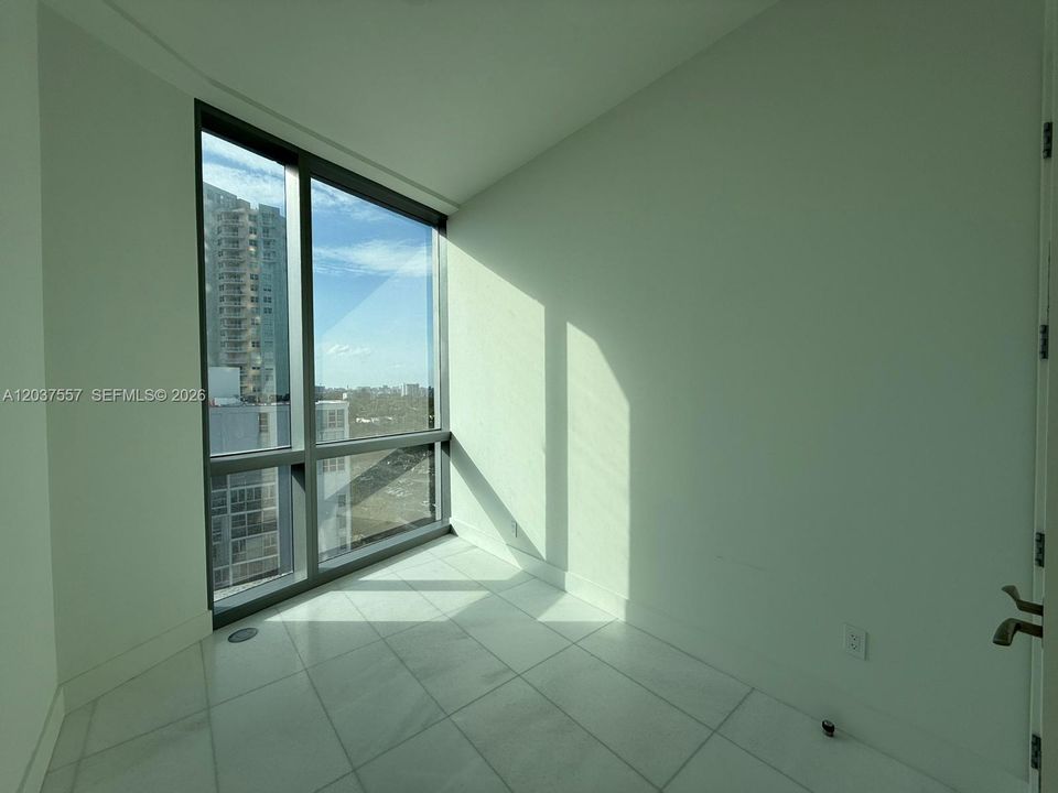 For Rent: $9,500 (2 beds, 2 baths, 1179 Square Feet)