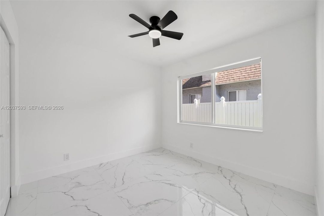 En Renta: $4,300 (3 camas, 2 baños, 1530 Pies cuadrados)