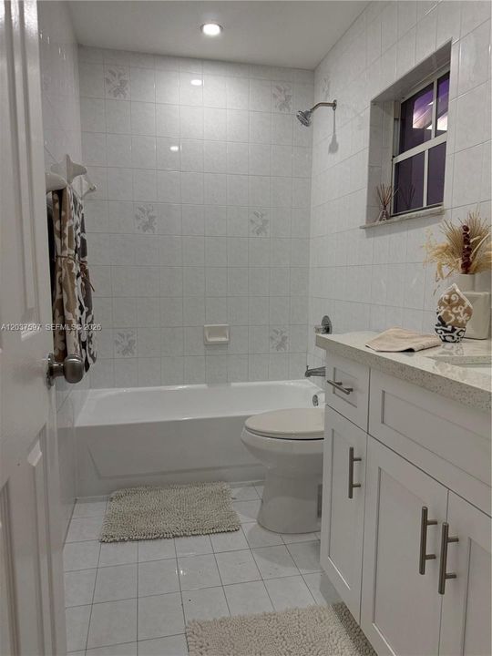 For Sale: $729,900 (3 beds, 2 baths, 1935 Square Feet)