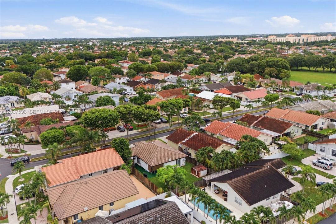 En Venta: $580,000 (3 camas, 2 baños, 1520 Pies cuadrados)