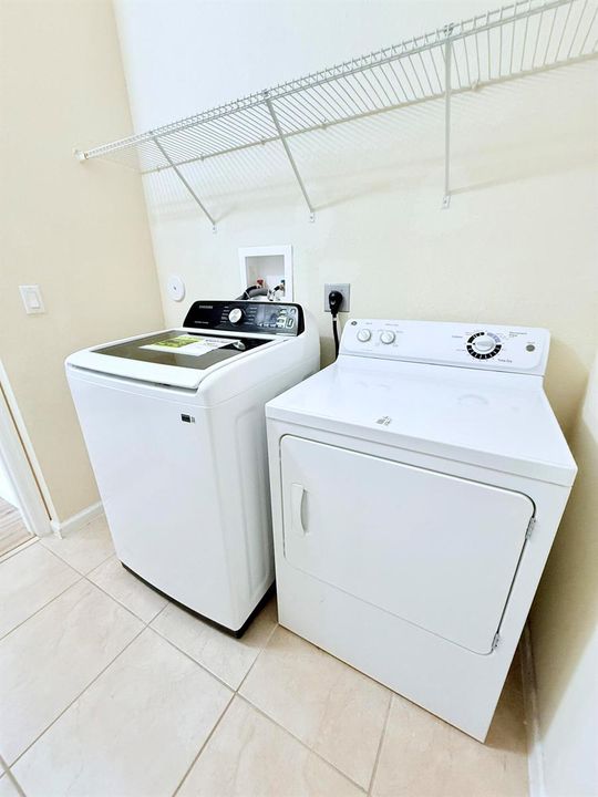 Full Washer and Dryer