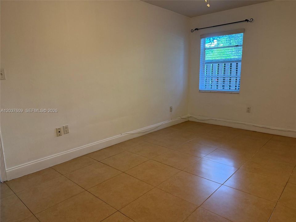 En Renta: $1,750 (1 camas, 1 baños, 677 Pies cuadrados)