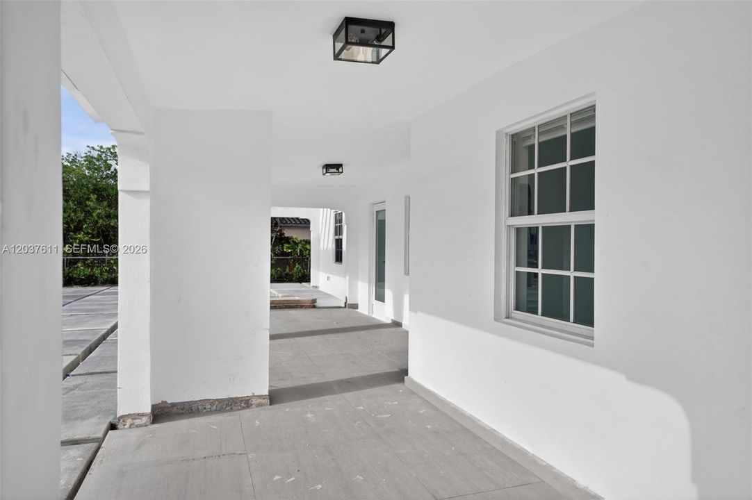 En Renta: $10,500 (5 camas, 4 baños, 2092 Pies cuadrados)