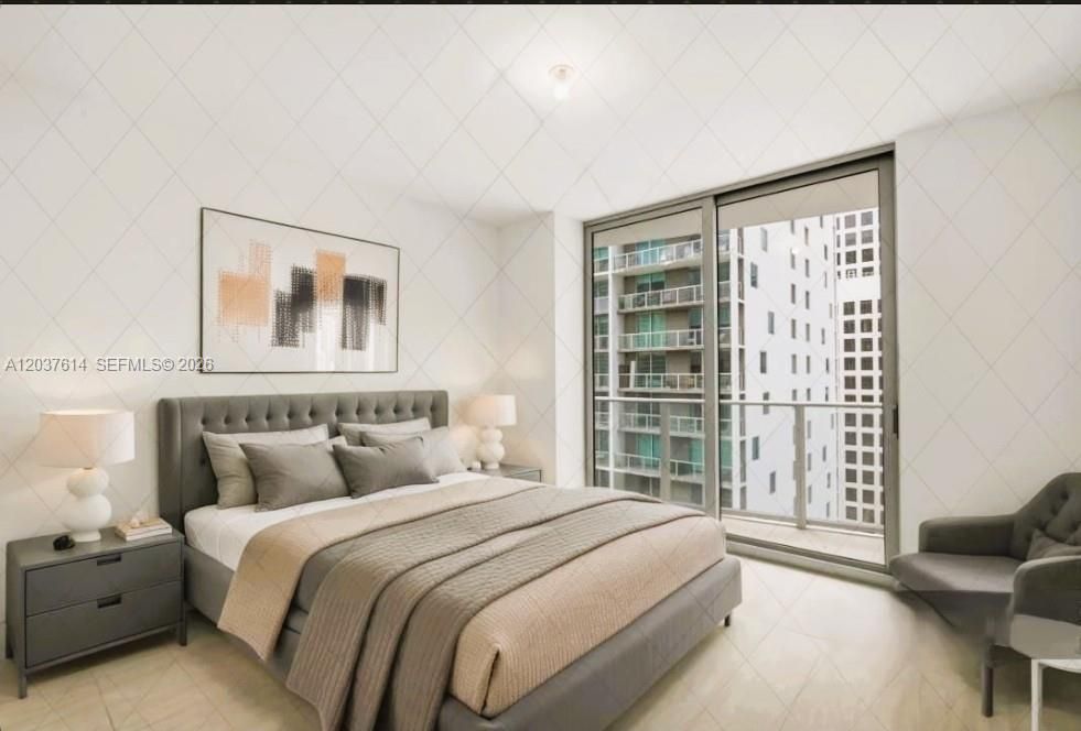 For Rent: $6,500 (1 beds, 1 baths, 935 Square Feet)