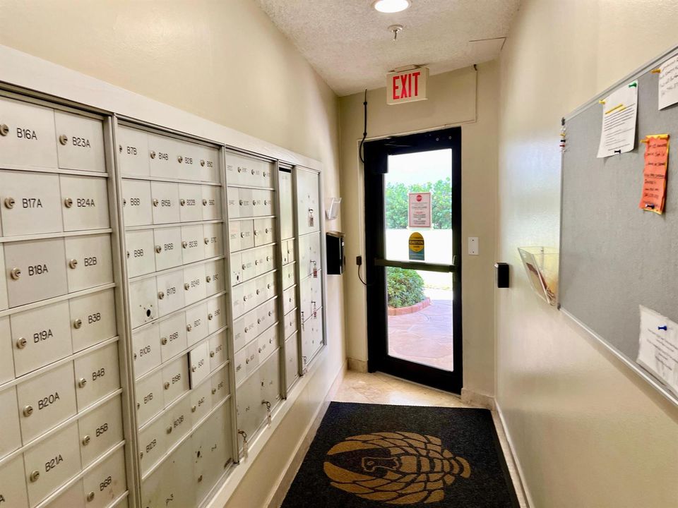 MAIL BOXES