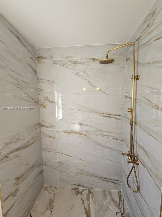 For Rent: $3,600 (3 beds, 1 baths, 1630 Square Feet)