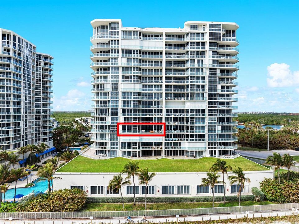 2-web-or-mls-6051-n-ocean-dr-607