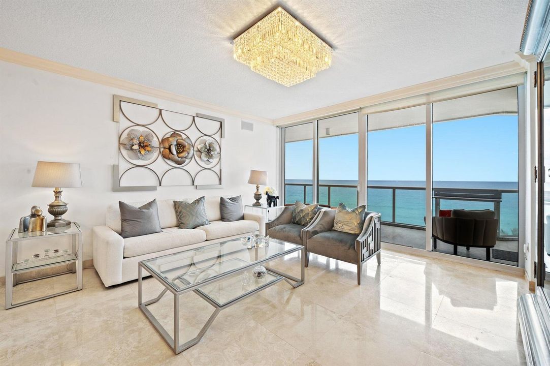 5-web-or-mls-6051-n-ocean-dr-607