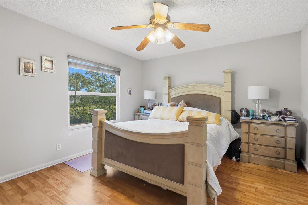 6929 Willow Creek -16