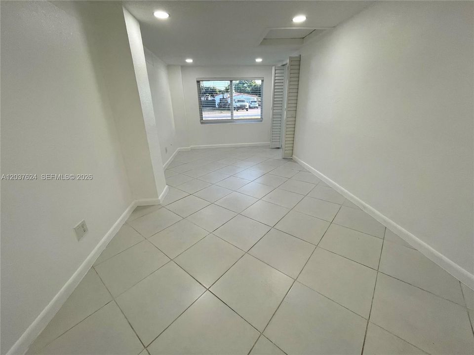 En Renta: $3,000 (4 camas, 1 baños, 1276 Pies cuadrados)