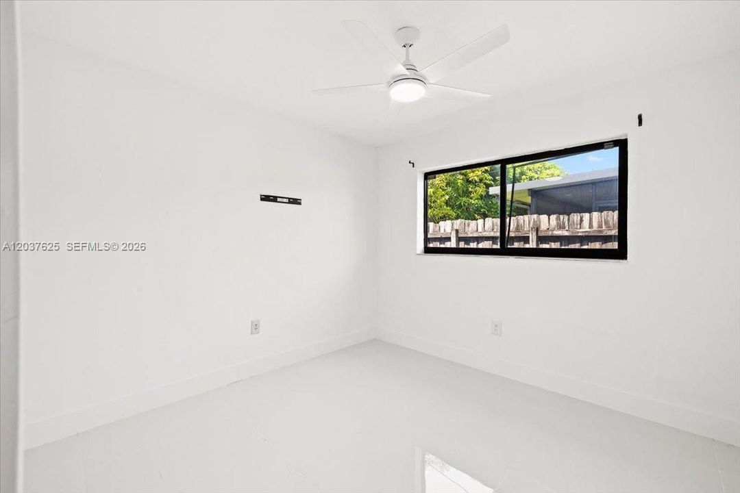 For Sale: $505,000 (3 beds, 2 baths, 1328 Square Feet)