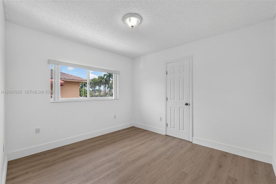 For Sale: $375,000 (3 beds, 2 baths, 1150 Square Feet)