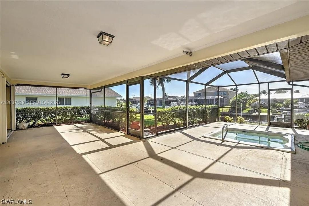 For Rent: $3,300 (3 beds, 2 baths, 0 Square Feet)