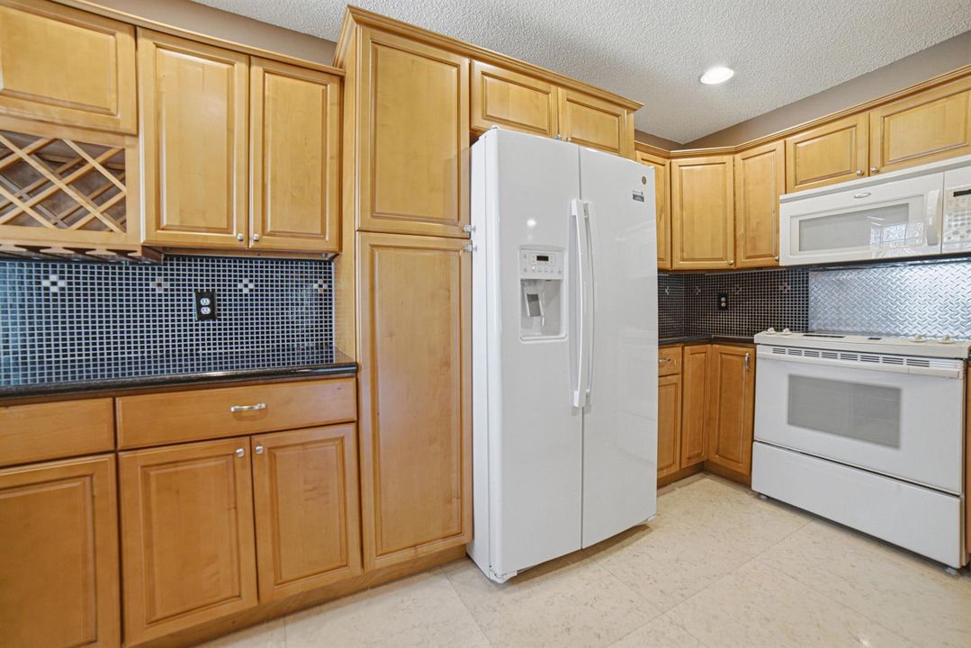 Kitchen-B