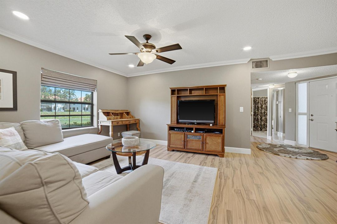 Livingroom-D
