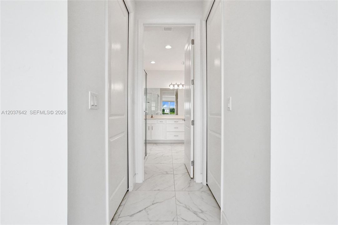 For Sale: $649,000 (4 beds, 2 baths, 2254 Square Feet)