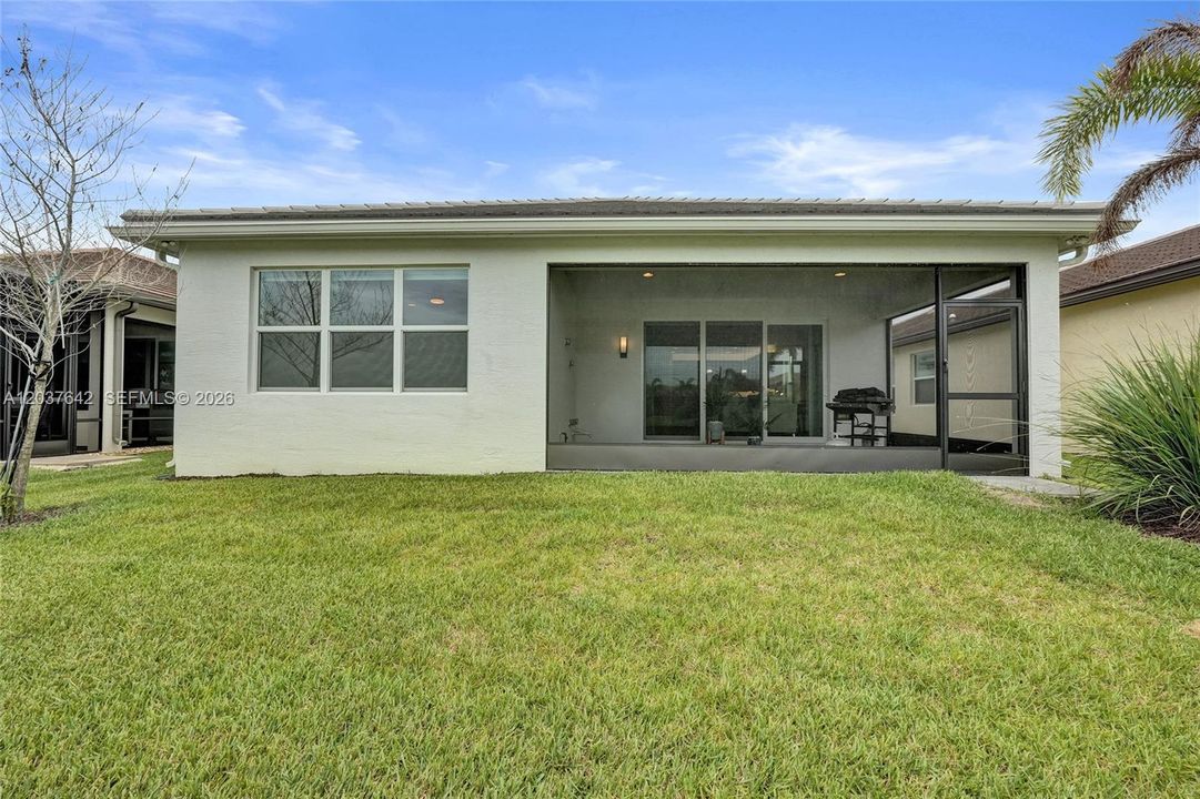 For Sale: $649,000 (4 beds, 2 baths, 2254 Square Feet)