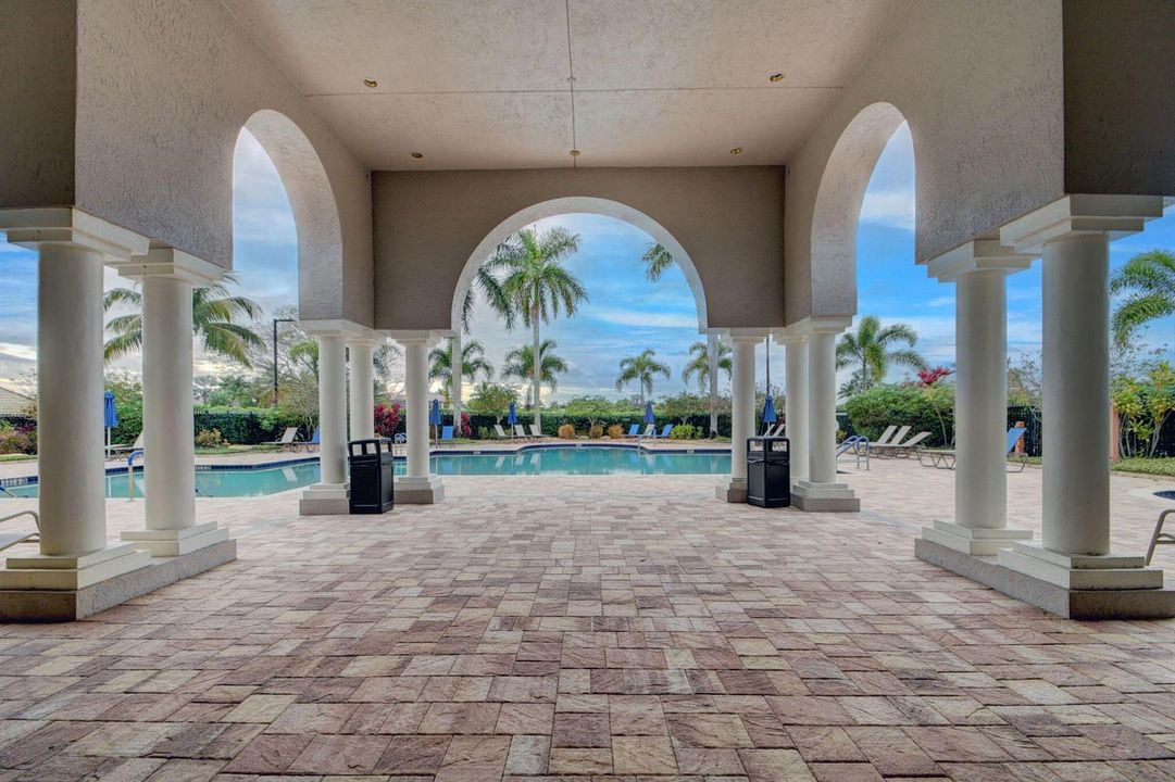 88-web-or-mls-The Isles at Wellington (9