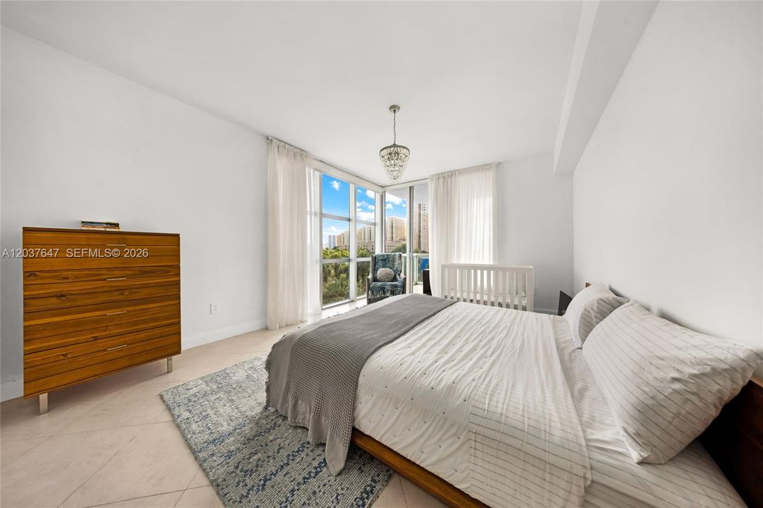 For Sale: $635,000 (2 beds, 2 baths, 1578 Square Feet)