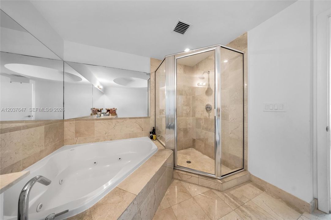 For Sale: $635,000 (2 beds, 2 baths, 1578 Square Feet)