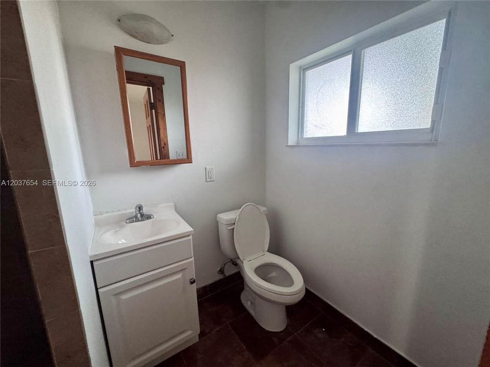 For Rent: $1,800 (1 beds, 1 baths, 0 Square Feet)