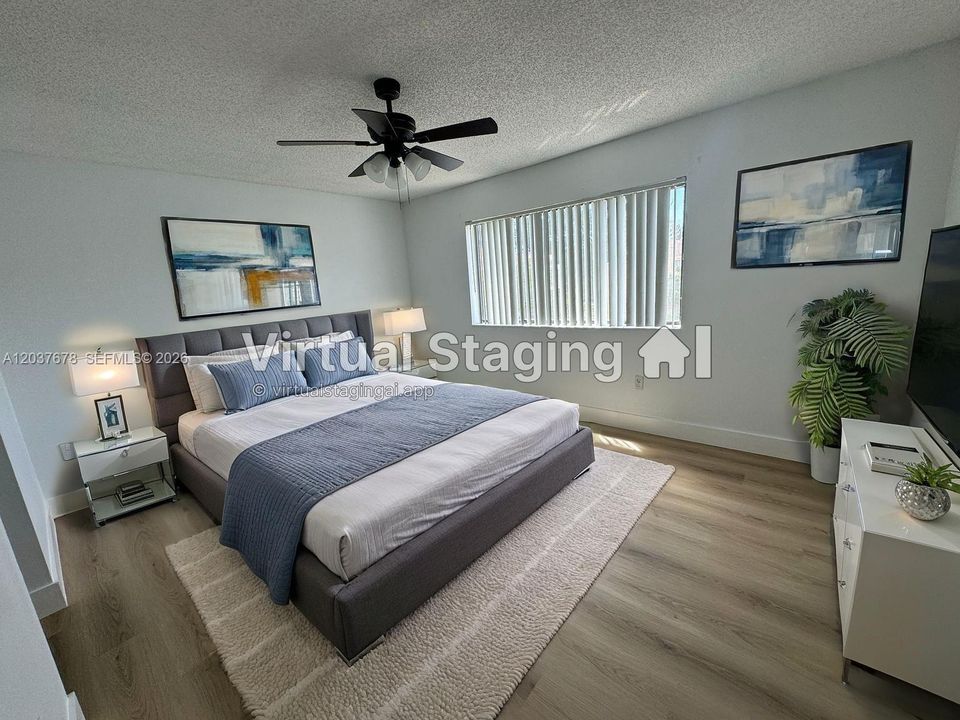 For Sale: $225,000 (2 beds, 2 baths, 1032 Square Feet)