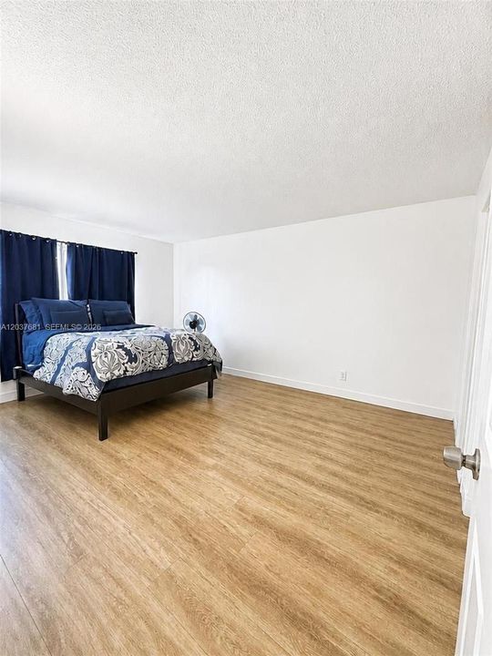 В аренду: $1,800 (1 спален, 1 ванн, 777 Квадратных фут)