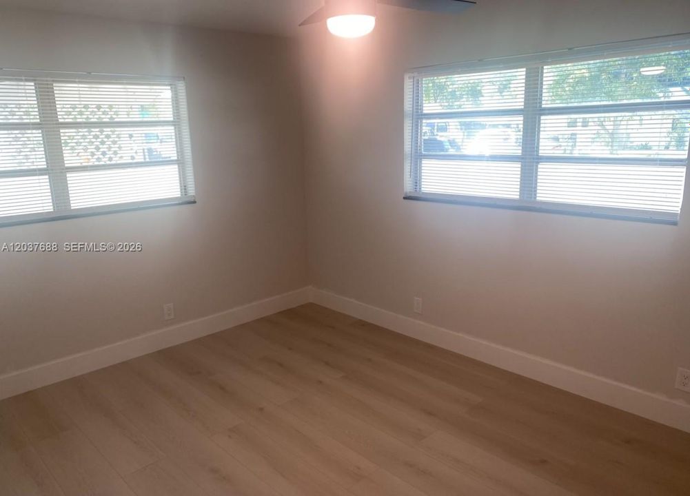 For Rent: $3,000 (3 beds, 2 baths, 1092 Square Feet)