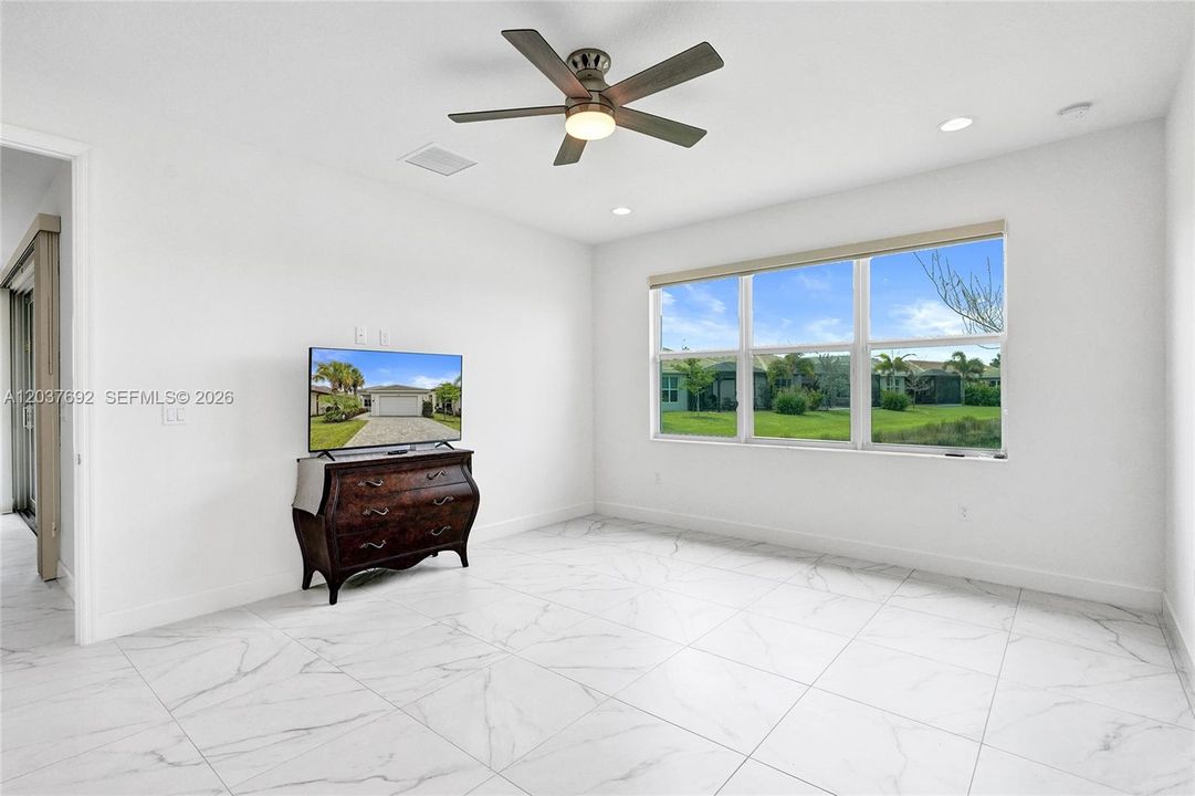 For Rent: $3,850 (4 beds, 2 baths, 2254 Square Feet)