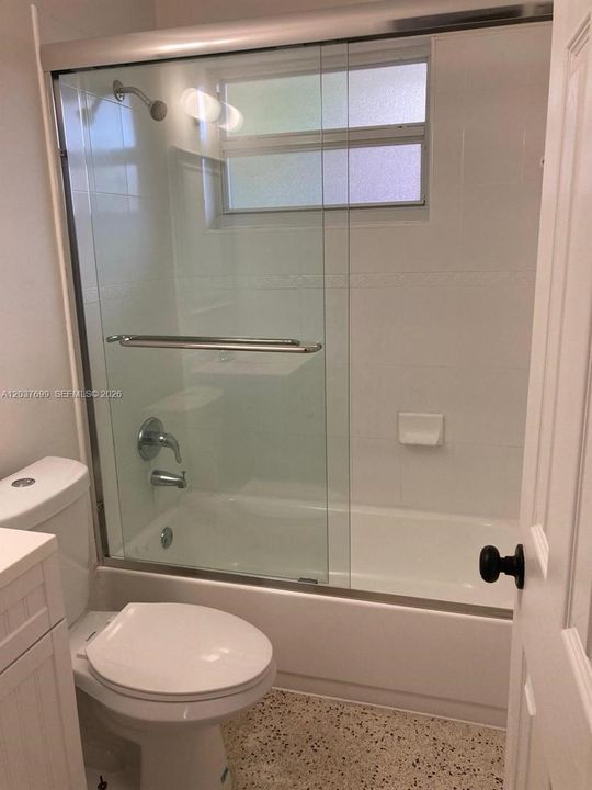 В аренду: $3,100 (2 спален, 1 ванн, 2263 Квадратных фут)