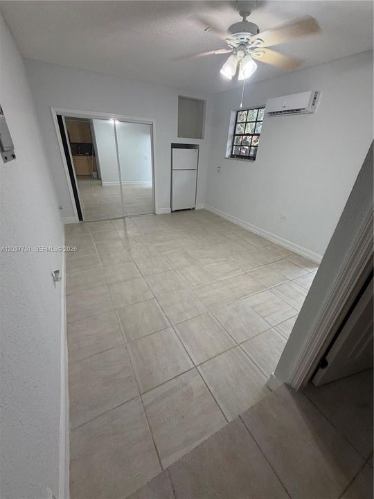 В аренду: $1,200 (1 спален, 1 ванн, 0 Квадратных фут)