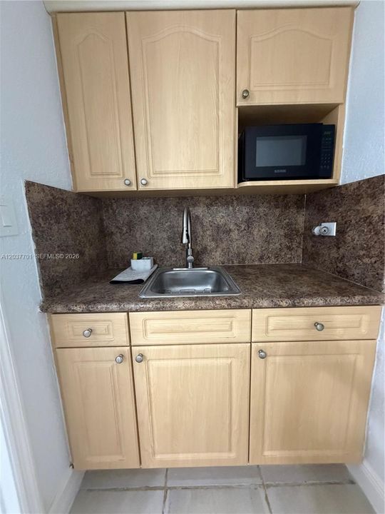 В аренду: $1,200 (1 спален, 1 ванн, 0 Квадратных фут)