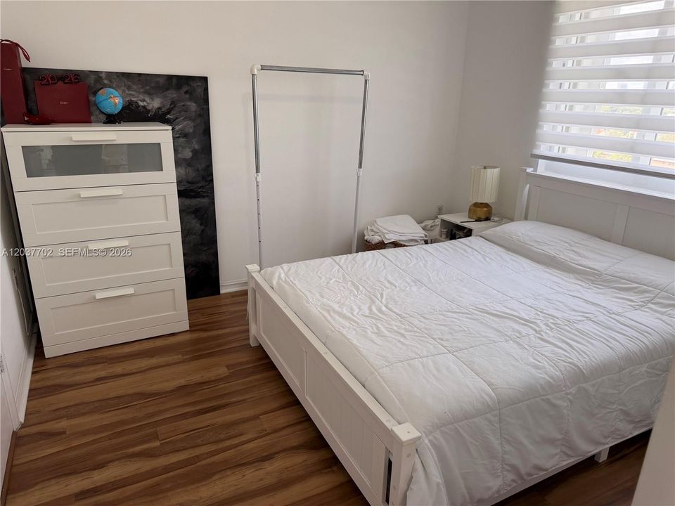 В аренду: $2,700 (2 спален, 2 ванн, 828 Квадратных фут)
