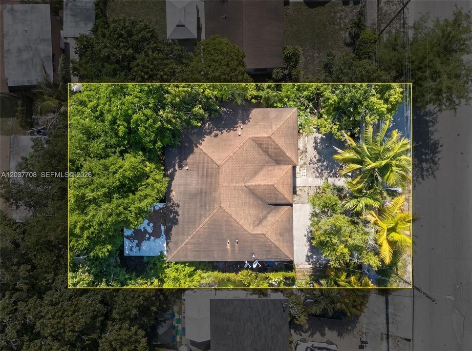 На продажу: $499,000 (4 спален, 2 ванн, 1675 Квадратных фут)