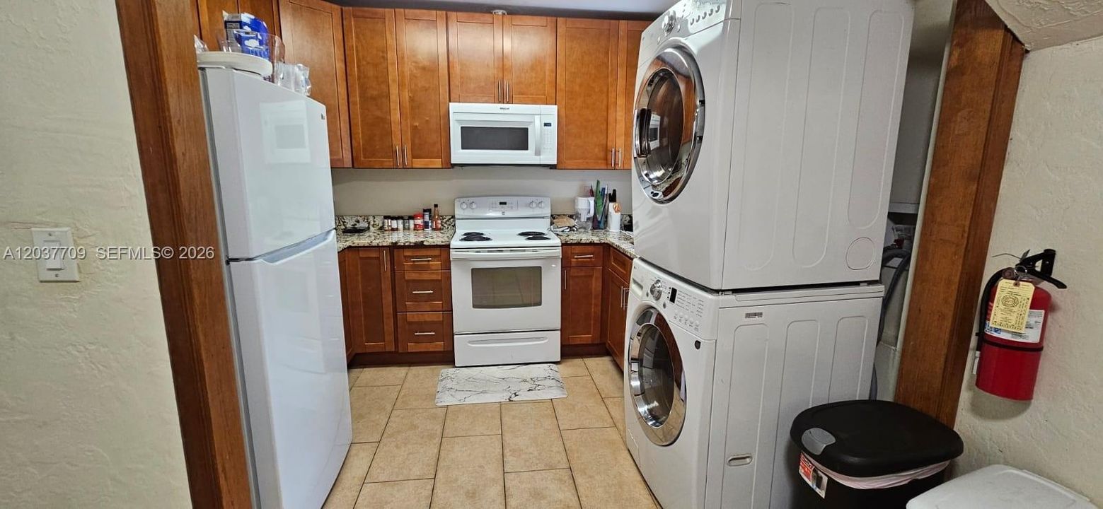 For Rent: $5,500 (4 beds, 4 baths, 1309 Square Feet)
