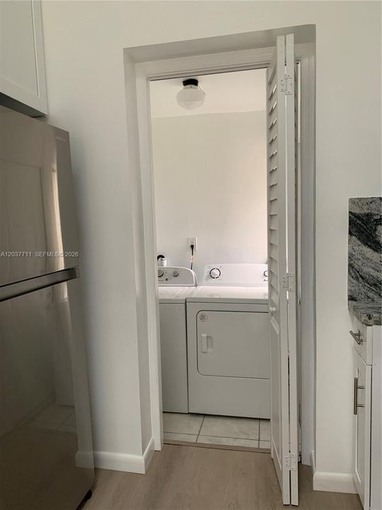 For Sale: $475,000 (3 beds, 2 baths, 1188 Square Feet)