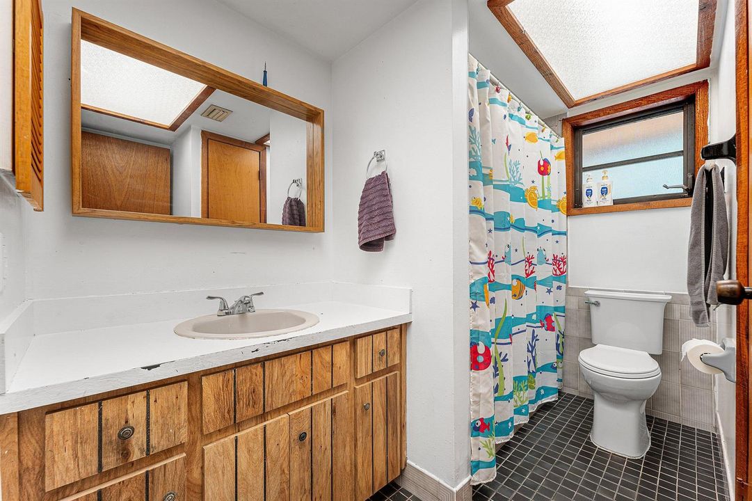 021-16355LancashireDriveEast-TheAcreage-