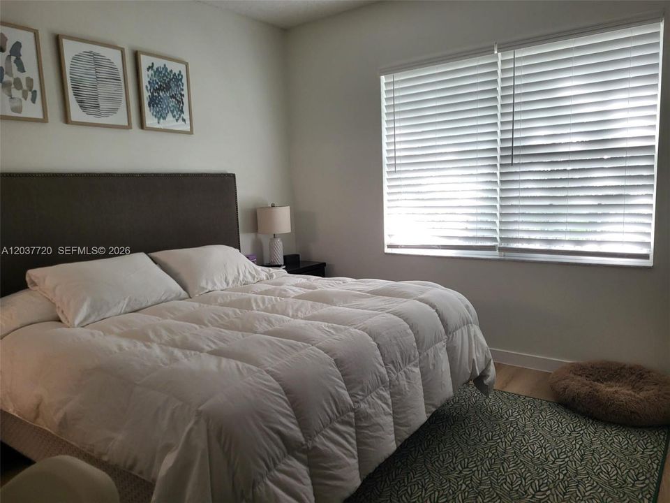 В аренду: $2,990 (2 спален, 2 ванн, 1131 Квадратных фут)