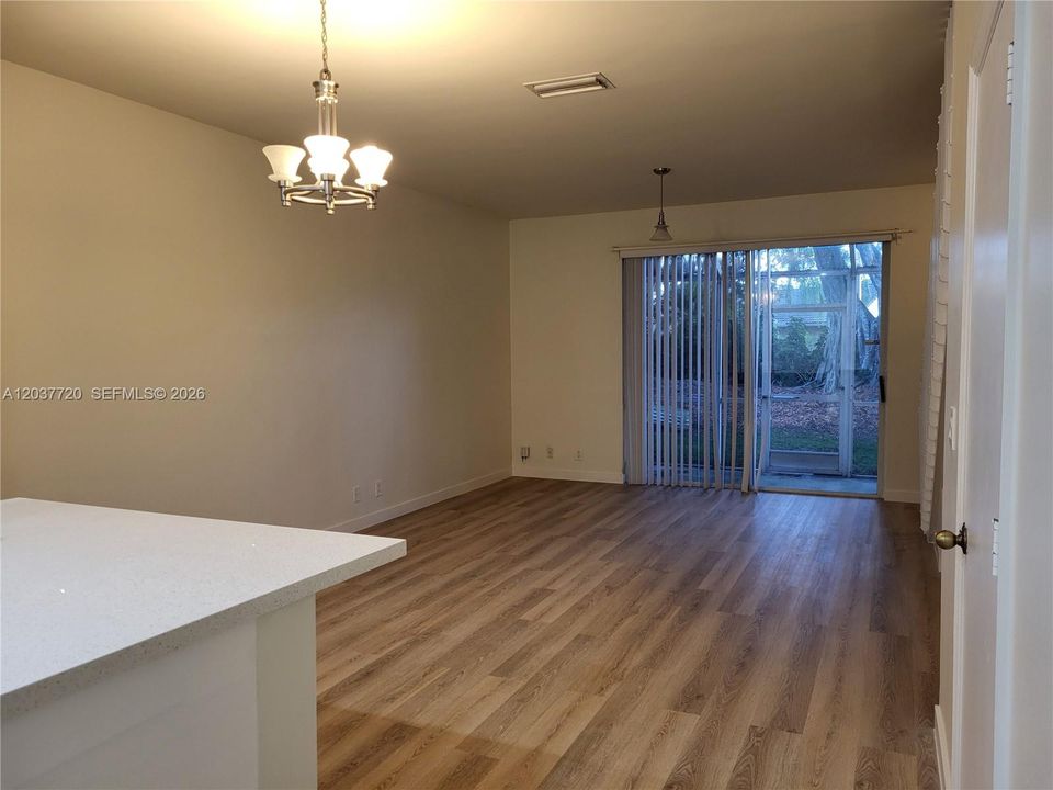 В аренду: $2,990 (2 спален, 2 ванн, 1131 Квадратных фут)