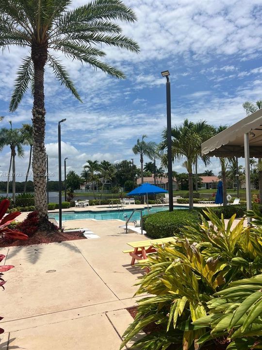 For Rent: $6,000 (3 beds, 2 baths, 1778 Square Feet)