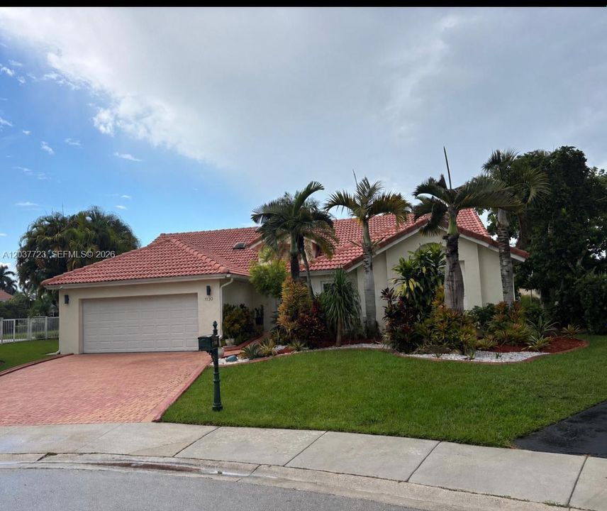 For Rent: $6,000 (3 beds, 2 baths, 1778 Square Feet)
