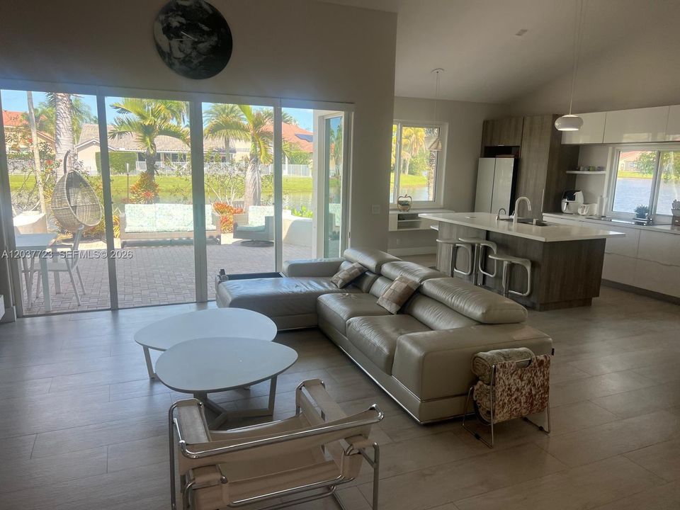 For Rent: $6,000 (3 beds, 2 baths, 1778 Square Feet)