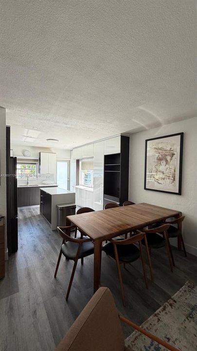 For Rent: $4,500 (2 beds, 2 baths, 900 Square Feet)