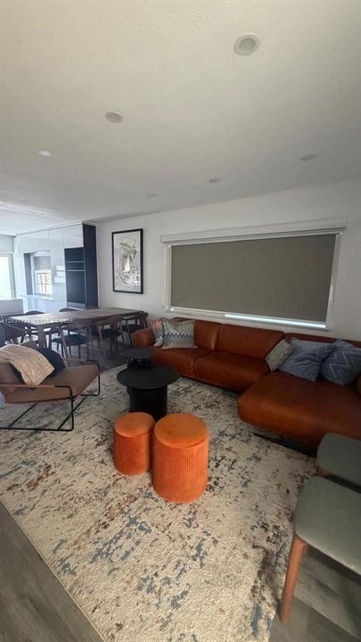 For Rent: $4,500 (2 beds, 2 baths, 900 Square Feet)