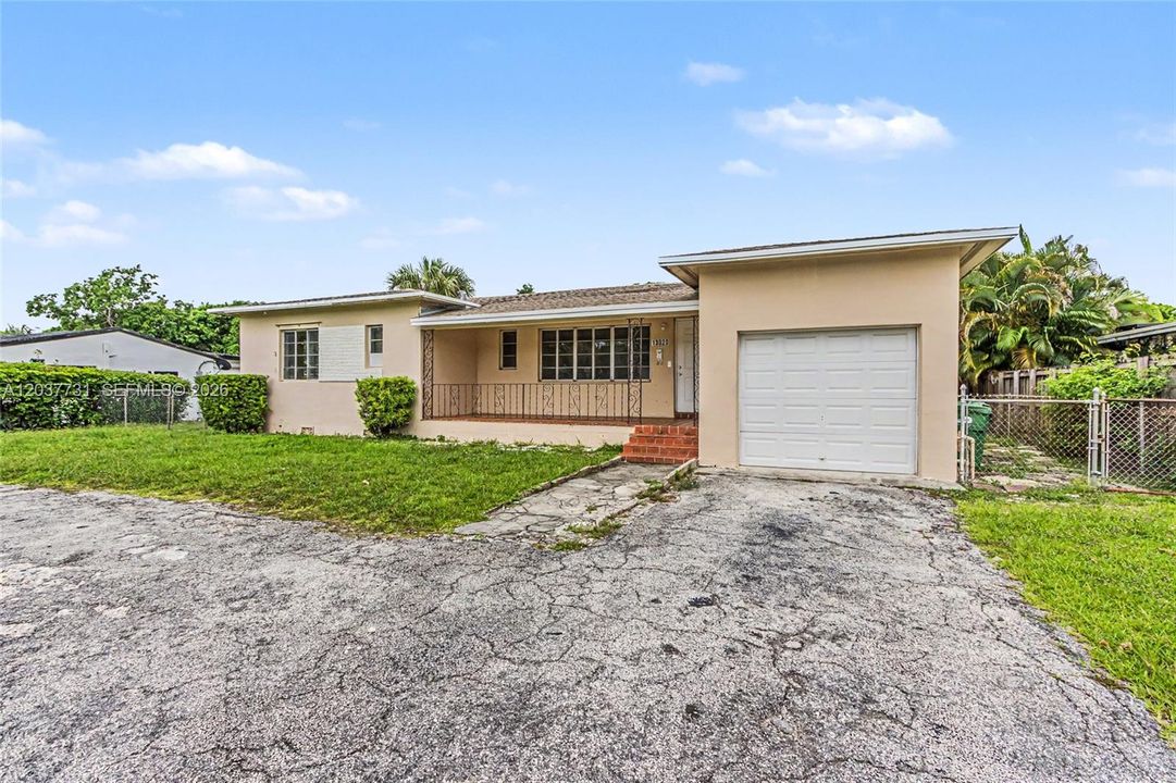 For Sale: $529,770 (3 beds, 2 baths, 1173 Square Feet)