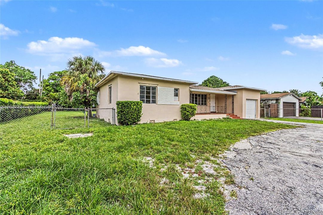 For Sale: $529,770 (3 beds, 2 baths, 1173 Square Feet)