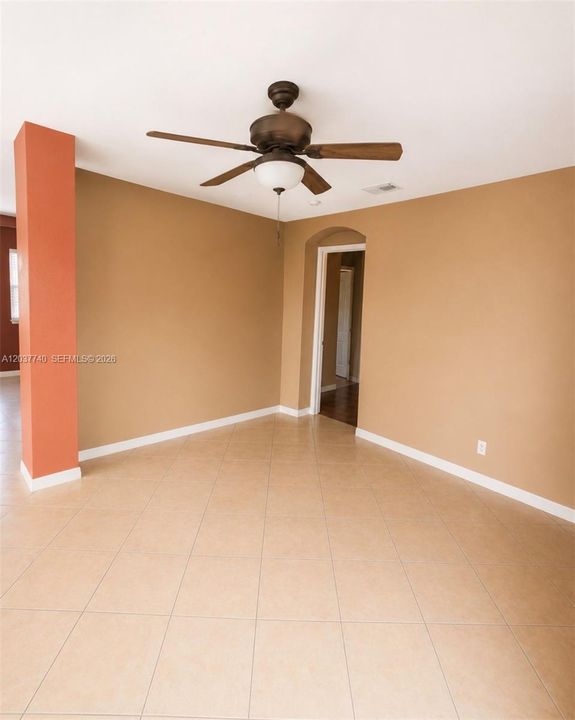 В аренду: $3,550 (3 спален, 2 ванн, 1525 Квадратных фут)