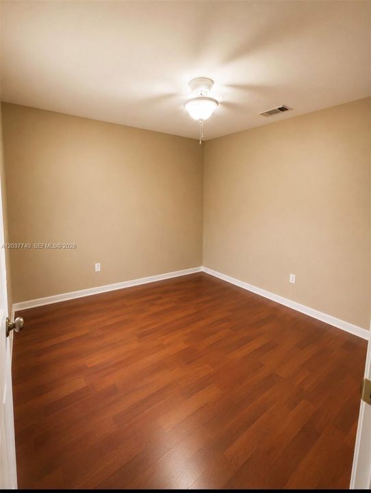 В аренду: $3,550 (3 спален, 2 ванн, 1525 Квадратных фут)