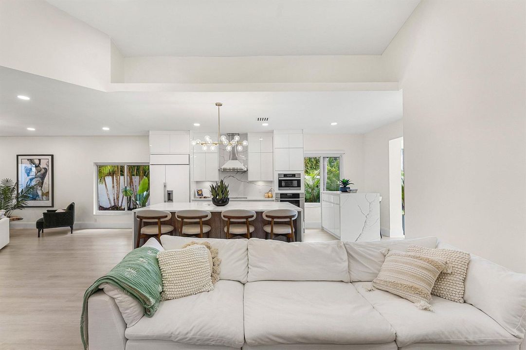 012-1210DelrayLakesDrive-DelrayBeach-FL-